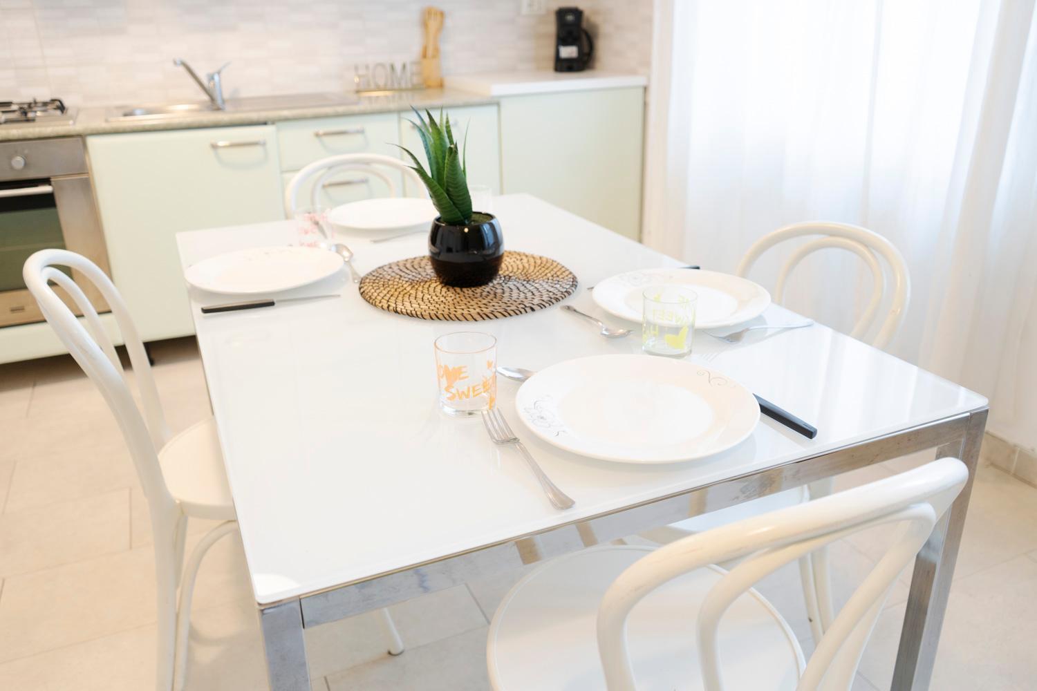 Ve2 Isola Cool • Exclusive • * Milán